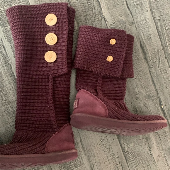 UGG Classic Cardy Knit Burgundy High Boots, Size 7, Preloved - Picture 1 of 9